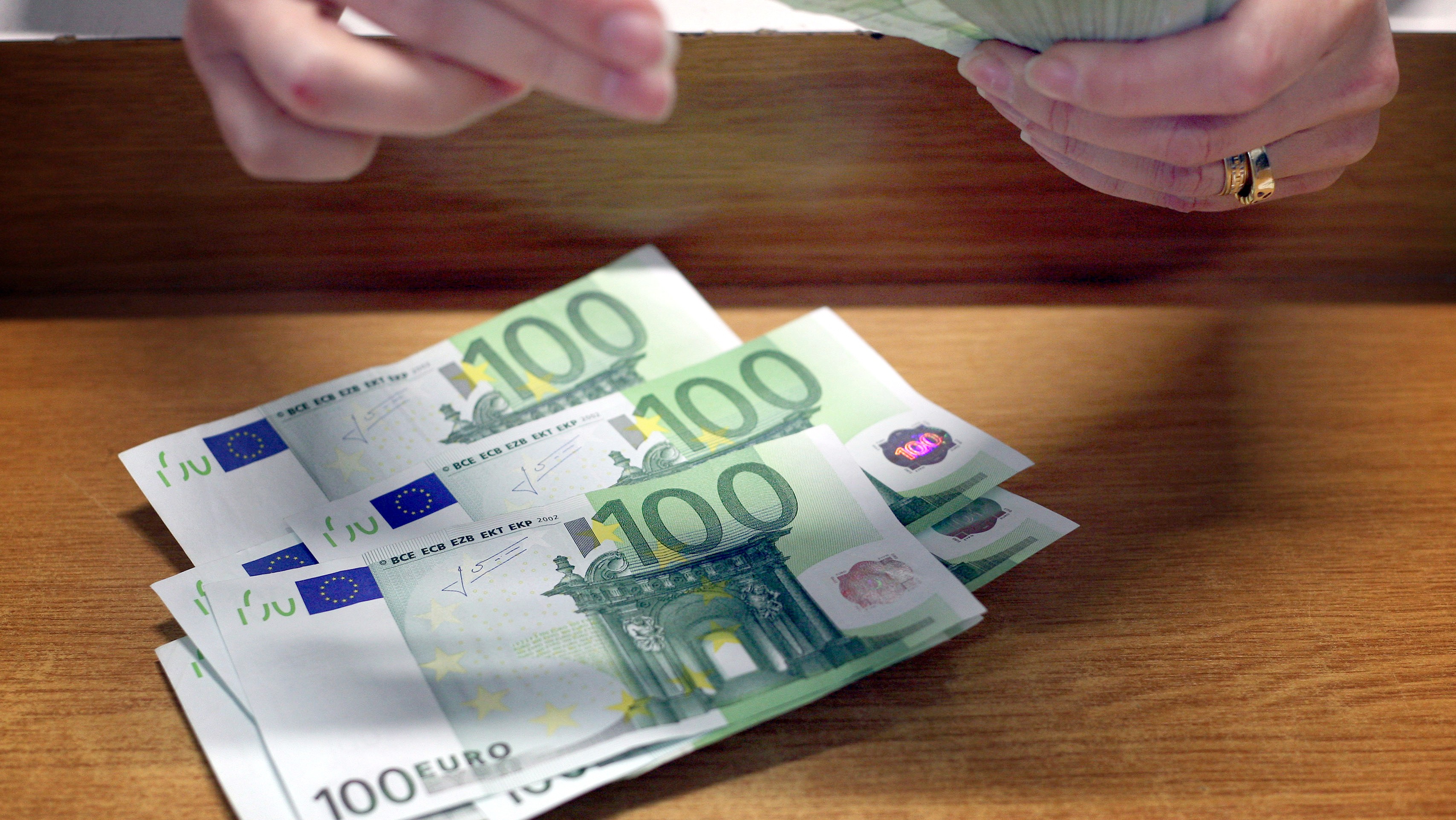 Bankovky_100_eur